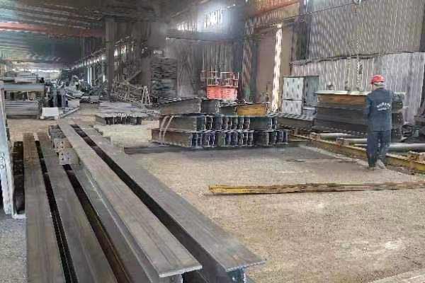 長(zhǎng)春鋼結(jié)構(gòu)在選購(gòu)鋼材時(shí)有哪些注意事項(xiàng)？