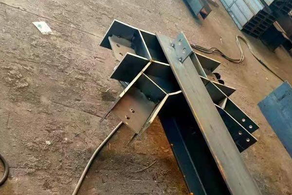 長春膜結(jié)構(gòu)制作廠家的注意事項